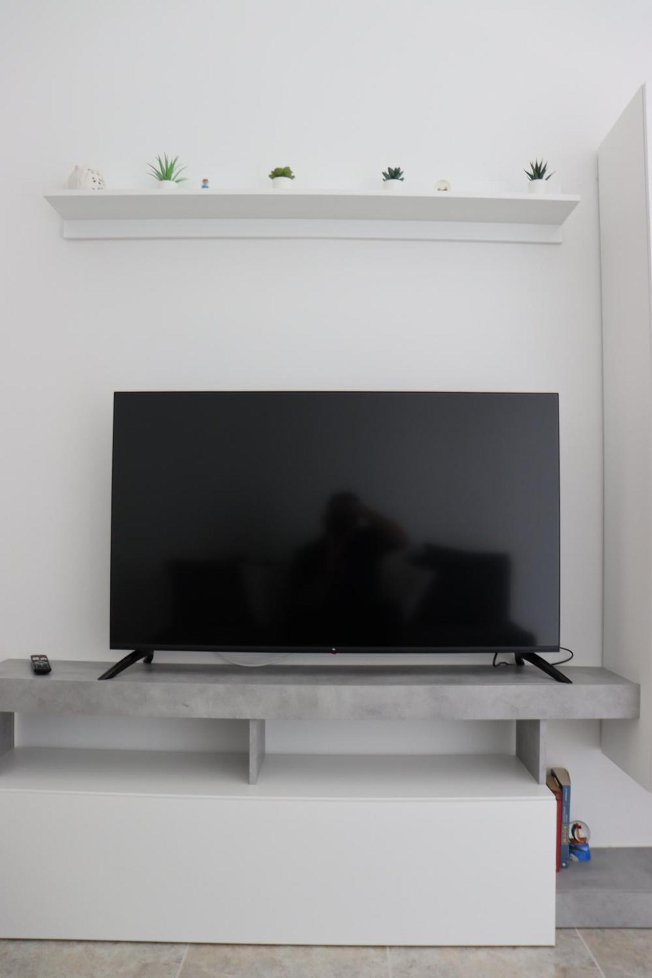 Laviano House Apartment Brindisi Bagian luar foto