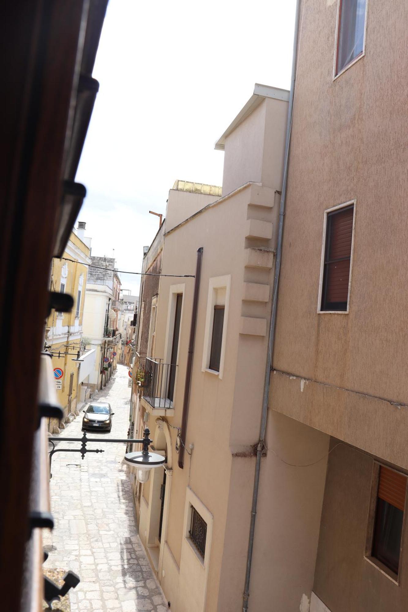 Laviano House Apartment Brindisi Bagian luar foto