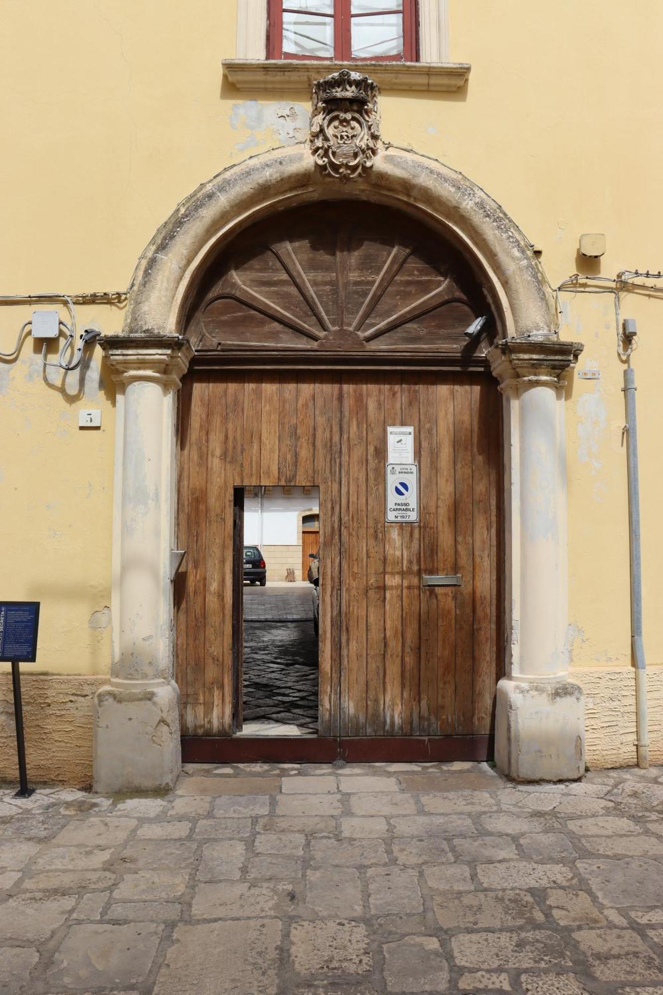 Laviano House Apartment Brindisi Bagian luar foto