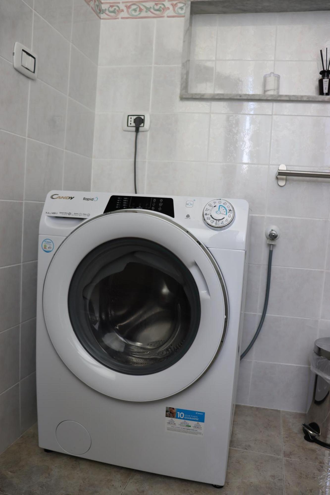 Laviano House Apartment Brindisi Bagian luar foto