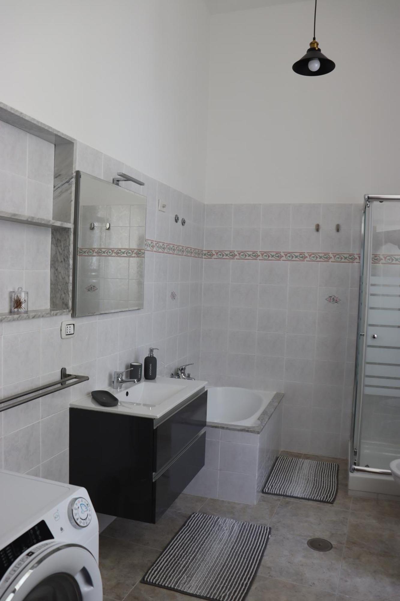 Laviano House Apartment Brindisi Bagian luar foto